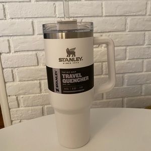 Stanley Adventure Quencher Travel Tumbler 40 Oz - White